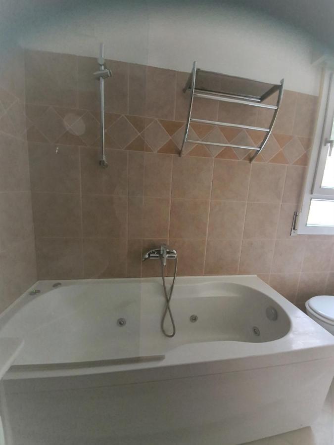 B&B Airone Cervia - Camere E Appartamenti Eksteriør billede