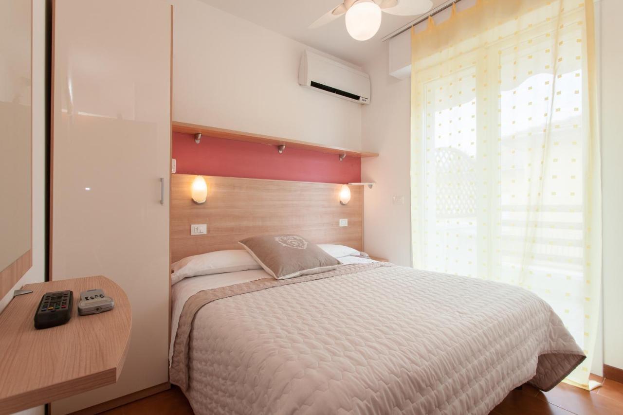 B&B Airone Cervia - Camere E Appartamenti Eksteriør billede