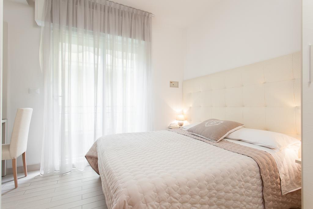 B&B Airone Cervia - Camere E Appartamenti Eksteriør billede