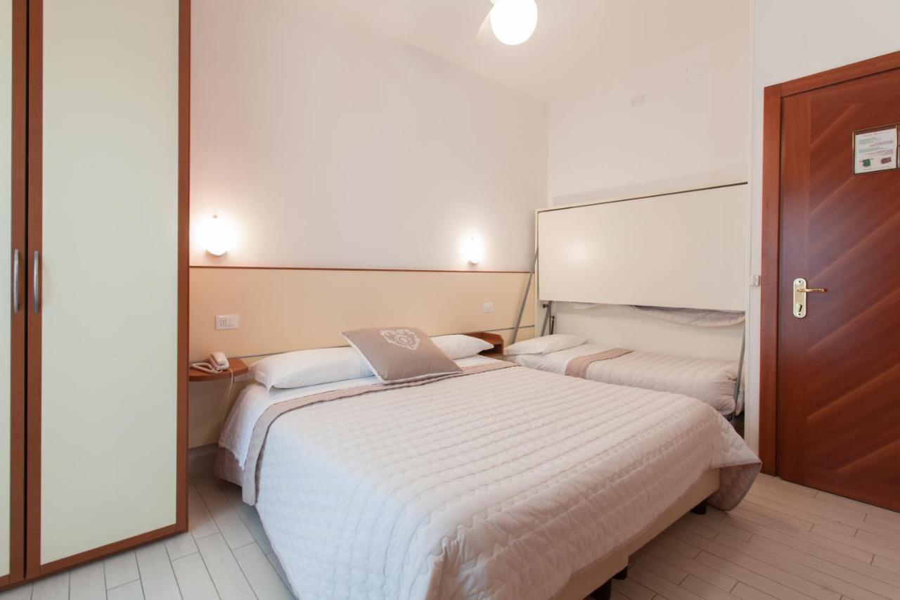 B&B Airone Cervia - Camere E Appartamenti Eksteriør billede