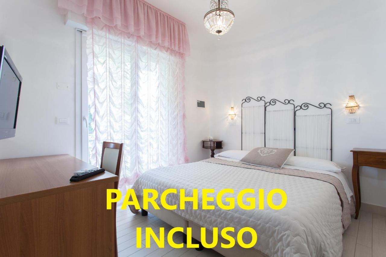 B&B Airone Cervia - Camere E Appartamenti Eksteriør billede
